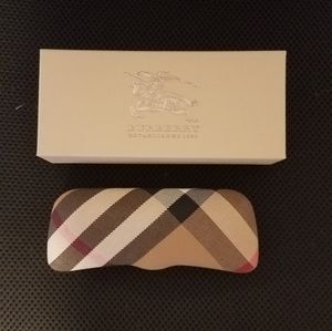 Burberry Nova Plaid Tan Hard Glasses Case
